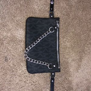 Michael kors belt bag